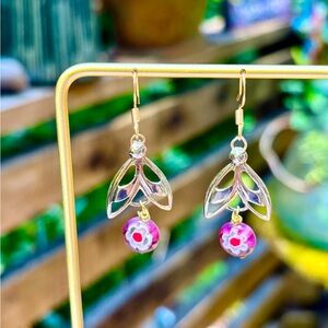 Handmade Vintage Gold Tone Bee and Glass Flower Earrings